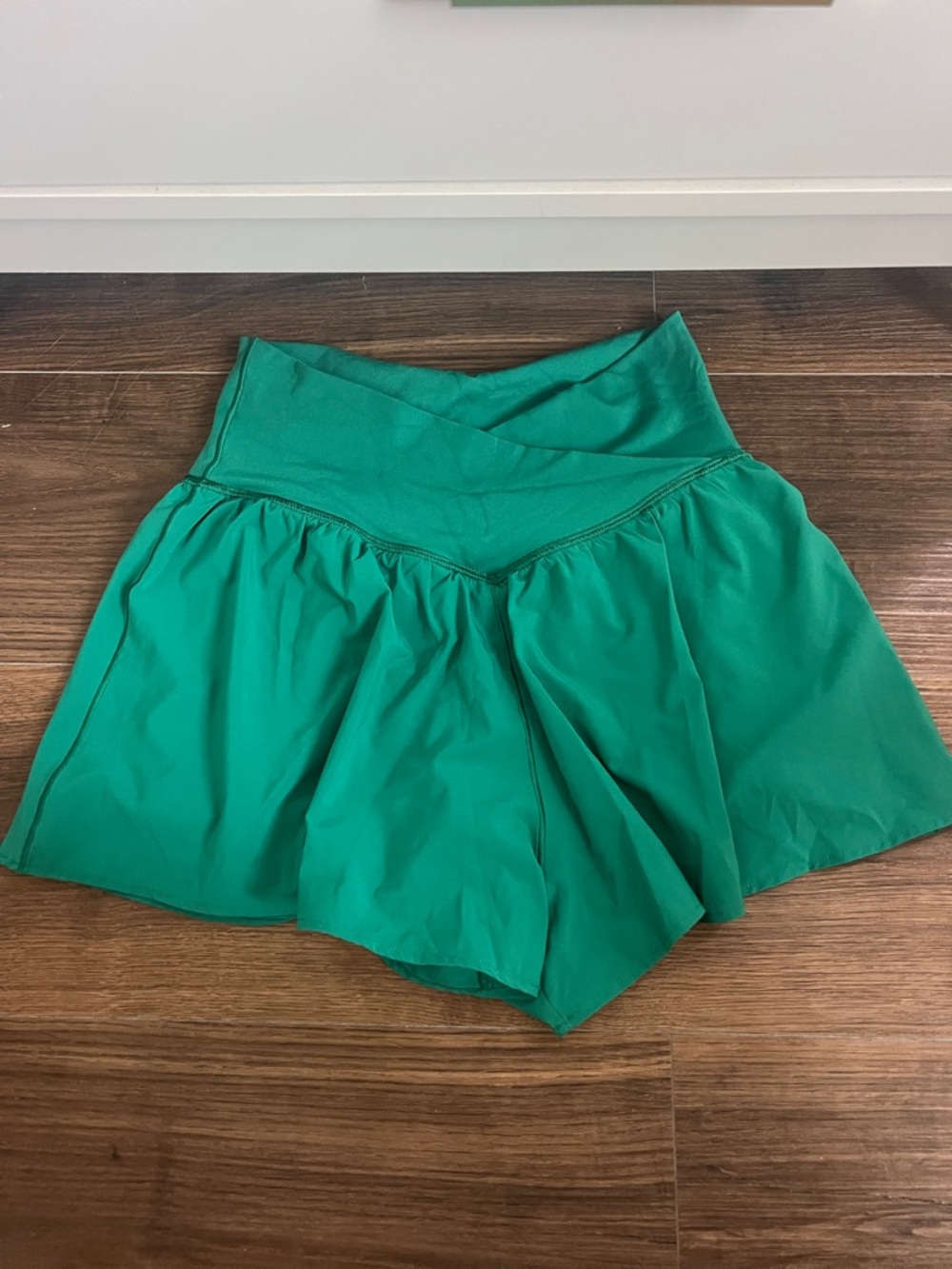 aerie Emerald Green high rise Shorts